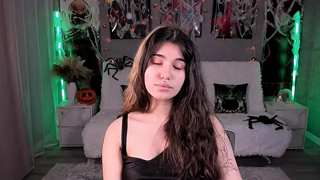 AnoraDark online show from 10/11/25, 06:42