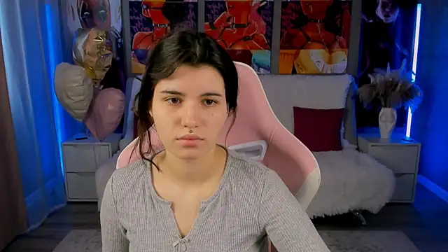 AnoraDark online show from 03/25/26, 08:35