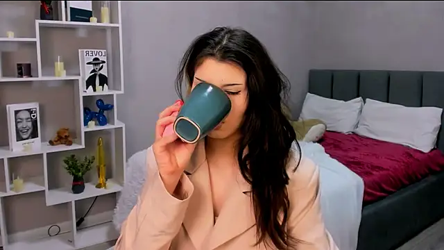 Snapshot of AnoraDark chatting on 02/08/26, 03:43 AnoraDark online show from 02/08/26, 03:43