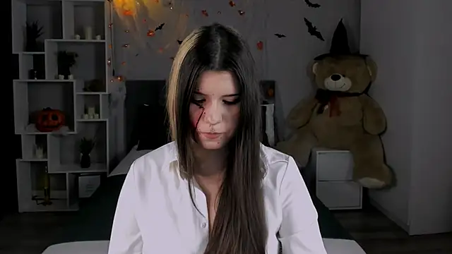 AnoraDark online show from 10/26/25, 12:38