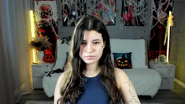 AnoraDark online show from 10/27/25, 12:39