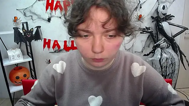 Snapshot of NeonilaLisova chatting on 10/27/25, 12:06 NeonilaLisova online show from 10/27/25, 12:06