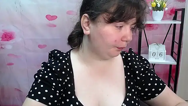 NeonilaLisova online show from 05/07/26, 05:11