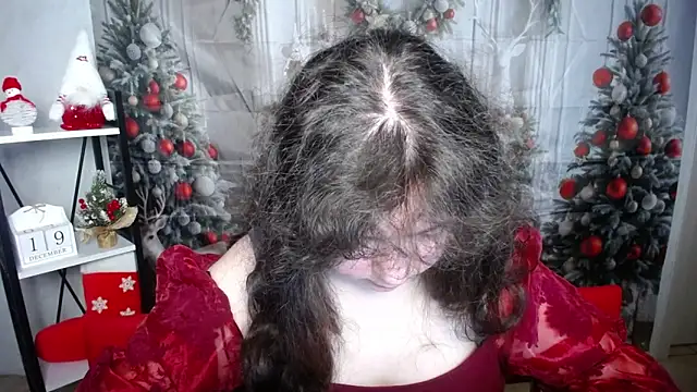 Snapshot of NeonilaLisova chatting on 12/19/25, 06:16 NeonilaLisova online show from 12/19/25, 06:16