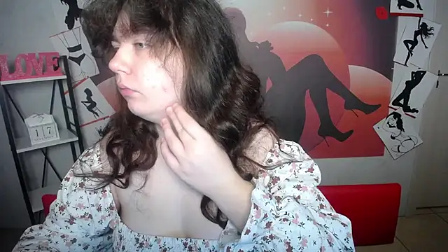 Snapshot of NeonilaLisova chatting on 11/20/25, 06:14 NeonilaLisova online show from 11/20/25, 06:14