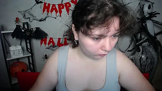 Snapshot of NeonilaLisova chatting on 10/23/25, 05:17 NeonilaLisova online show from 10/23/25, 05:17