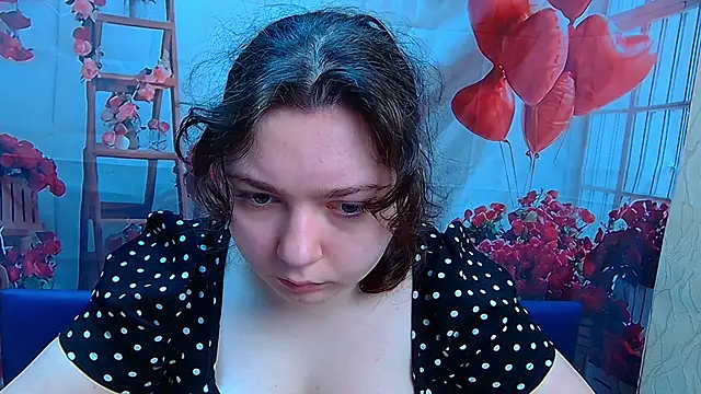 Snapshot of NeonilaLisova chatting on 02/03/26, 12:10 NeonilaLisova online show from 02/03/26, 12:10