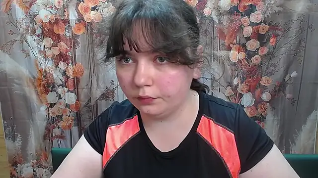 NeonilaLisova online show from 05/12/26, 11:05