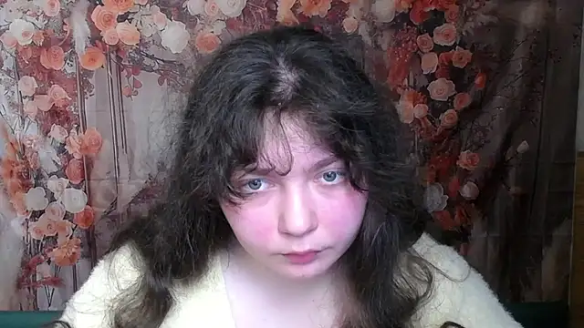 Snapshot of NeonilaLisova chatting on 03/03/26, 12:01 NeonilaLisova online show from 03/03/26, 12:01