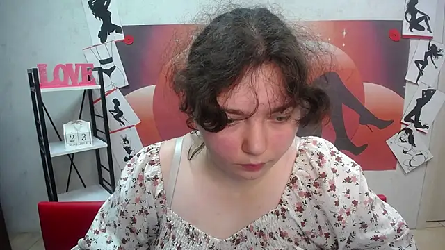 Snapshot of NeonilaLisova chatting on 11/24/25, 12:38 NeonilaLisova online show from 11/24/25, 12:38