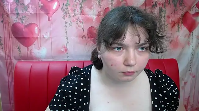 NeonilaLisova online show from 05/20/26, 11:07