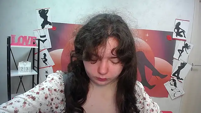 Snapshot of NeonilaLisova chatting on 11/28/25, 06:13 NeonilaLisova online show from 11/28/25, 06:13