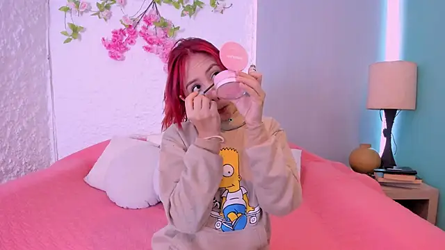 violet belle  online show from 10/24/25, 12:15