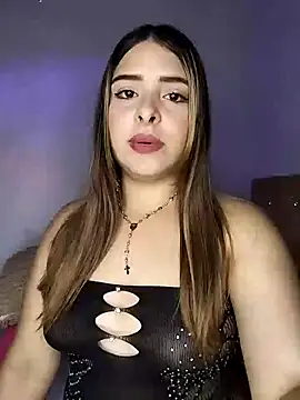 Nahomy cm online show from 05/03/26, 04:28