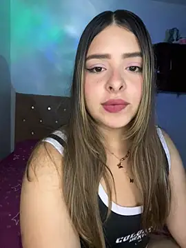 Nahomy cm online show from 07/05/26, 03:11