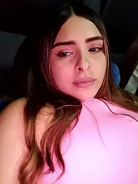 Nahomy cm online show from 06/06/26, 05:34