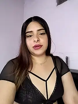 Nahomy cm online show from 09/12/25, 08:30