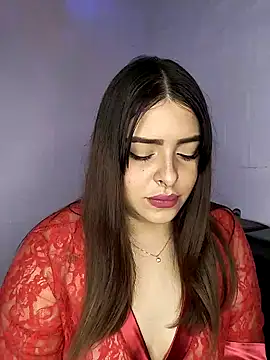 Nahomy cm online show from 11/06/25, 07:40