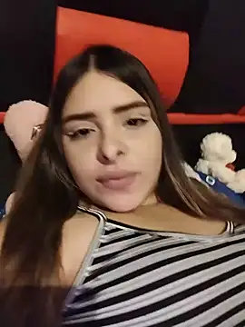 Nahomy cm online show from 06/07/26, 04:39