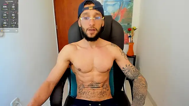 Cristhian teylor  online show from 10/04/25, 05:36