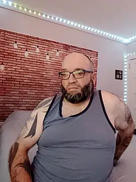 unknown man69 online show from 10/24/25, 10:09