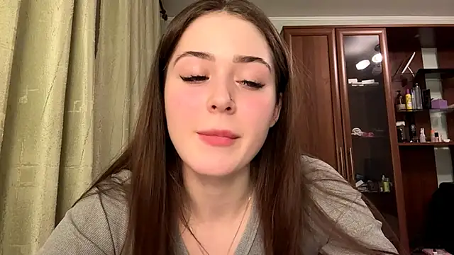 Adel strongwoman online show from 03/18/26, 07:37