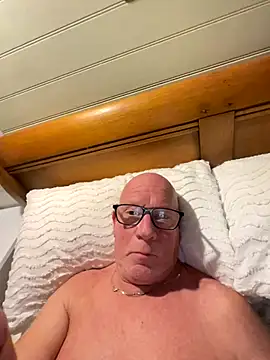 philefc online show from 10/30/25, 09:44