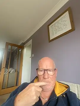 philefc online show from 04/15/26, 12:10