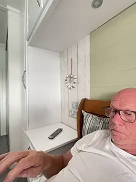 philefc online show from 10/04/25, 08:38