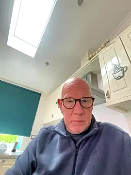 philefc online show from 11/14/25, 11:47