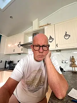 philefc online show from 11/17/25, 10:19