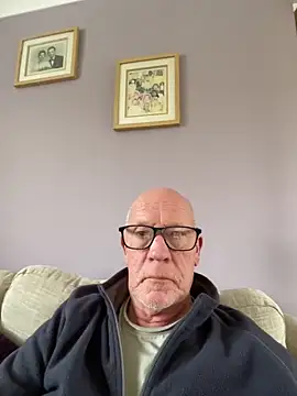 philefc online show from 02/02/26, 02:05