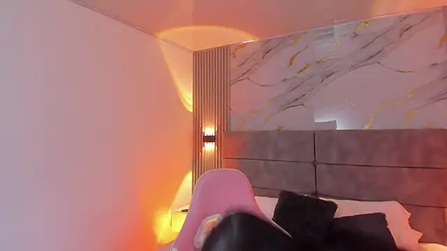 hannaferrati online show from 11/26/25, 06:02