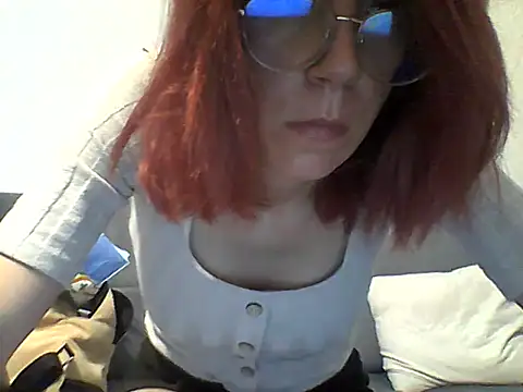 Snapshot of Anayssa_ chatting on 09/10/25, 09:03 Anayssa online show from 09/10/25, 09:03