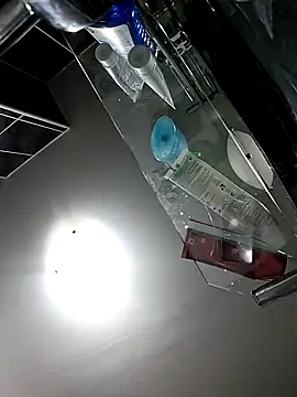 Anayssa  online show from 11/16/25, 09:03