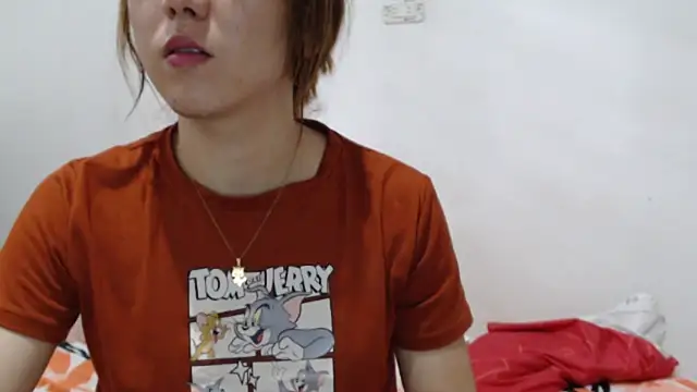 Snapshot of Dolly_Peach_ chatting on 07/14/26, 06:47 Dolly Peach online show from 07/14/26, 06:47