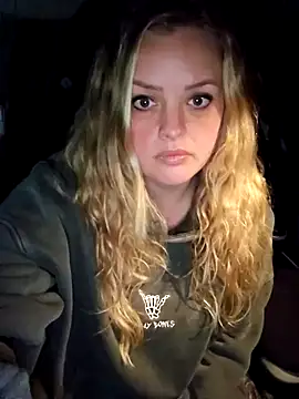 Bridgette03 online show from 11/04/25, 01:48