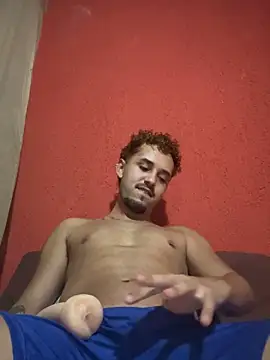 Snapshot of Fumoice chatting on 12/14/25, 01:45 Fumoice online show from 12/14/25, 01:45