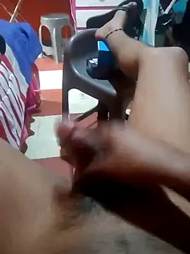 Snapshot of WineredProcess chatting on 09/21/25, 07:41 WineredProcess online show from 09/21/25, 07:41