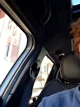 Snapshot of 3615-ULLA chatting on 11/12/25, 01:48 3615-ULLA online show from 11/12/25, 01:48