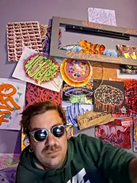 3615-ULLA online show from 04/04/26, 01:12