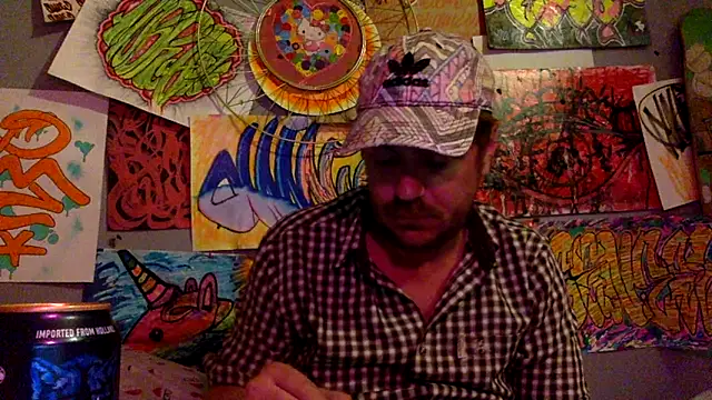 3615-ULLA online show from 04/15/26, 03:34