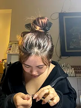 Lucky-nice202 online show from 11/13/25, 05:39