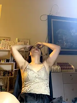 Lucky-nice202 online show from 10/11/25, 05:58