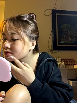 Lucky-nice202 online show from 10/25/25, 05:46