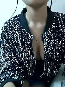 KARISHMA-STRIP online show from 10/07/25, 05:58