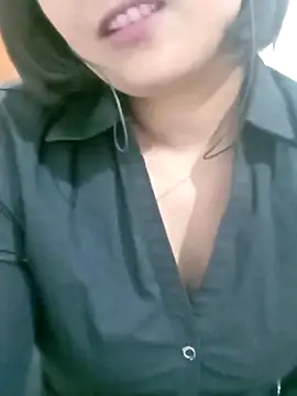 Queen Kushi4 online show from 04/27/26, 07:56