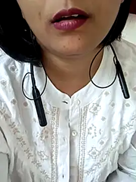 Queen Kushi4 online show from 02/13/26, 07:52