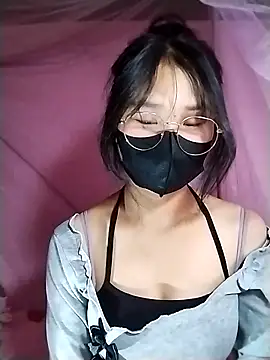 saronla 03 online show from 12/21/25, 06:26