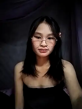 saronla 03 online show from 11/12/25, 03:27